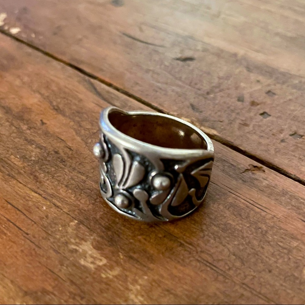 Silpada 925 Sterling Silver Size 8